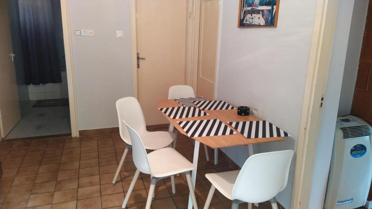 Tulipan Vendeghaz Apartment Siofok Exterior photo